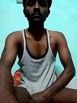 Snapshot of ShinuRoy chatting on December 5, 2025, 12:54 am ShinuRoy online show from December 5, 2025, 12:54 am