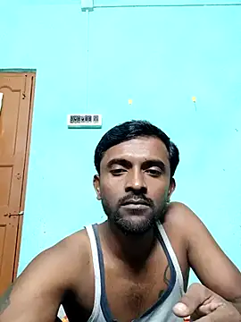 Snapshot of ShinuRoy chatting on November 19, 2025, 1:33 pm ShinuRoy online show from November 19, 2025, 1:33 pm