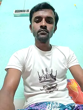 Snapshot of ShinuRoy chatting on December 3, 2025, 11:53 am ShinuRoy online show from December 3, 2025, 11:53 am