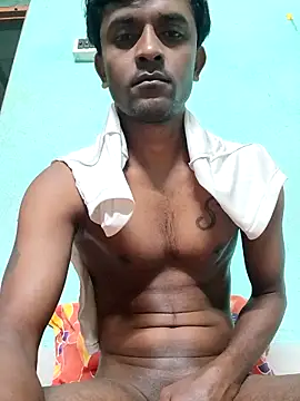 Snapshot of ShinuRoy chatting on November 25, 2025, 11:48 pm ShinuRoy online show from November 25, 2025, 11:48 pm