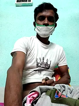 Snapshot of ShinuRoy chatting on December 1, 2025, 11:49 pm ShinuRoy online show from December 1, 2025, 11:49 pm