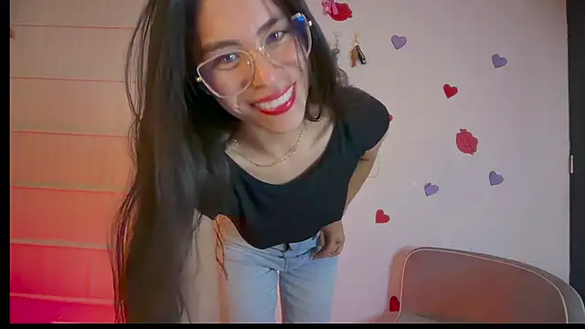 Snapshot of sasha_jonne chatting on June 22, 2026, 1:44 am sasha jonne online show from June 22, 2026, 1:44 am