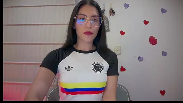 Snapshot of sasha_jonne chatting on July 8, 2026, 2:13 am sasha jonne online show from July 8, 2026, 2:13 am
