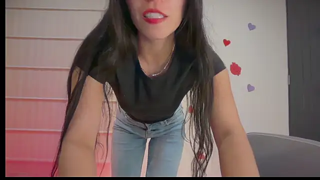 Snapshot of sasha_jonne chatting on June 8, 2026, 1:22 am sasha jonne online show from June 8, 2026, 1:22 am