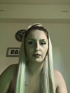 Snapshot of Sexy_Bulgarian_woman chatting on September 22, 2025, 7:47 am Sexy Bulgarian woman online show from September 22, 2025, 7:47 am