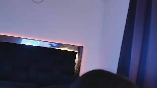 madisonwalkeeer online show from February 17, 2026, 7:33 pm