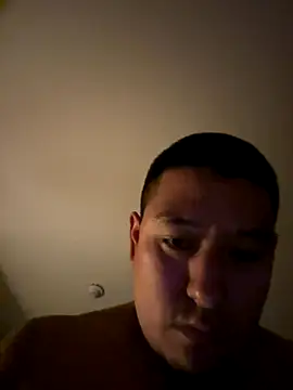 PapiRobert94 online show from September 21, 2025, 8:52 am