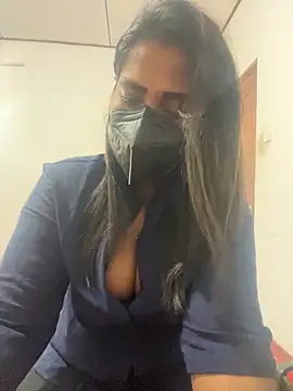 Snapshot of Choco_Chuby chatting on November 30, 2025, 11:00 am Choco Chuby online show from November 30, 2025, 11:00 am