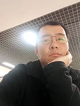 nnnnnan9527 online show from March 5, 2026, 6:54 am