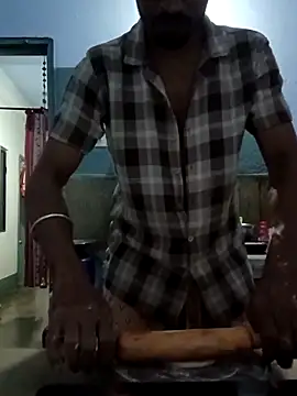 Snapshot of Mr_xxx007@xh chatting on October 31, 2025, 5:09 pm Mr xxx007xh online show from October 31, 2025, 5:09 pm