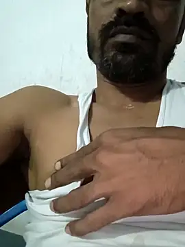 Snapshot of Mr_xxx007@xh chatting on October 6, 2025, 5:02 pm Mr xxx007xh online show from October 6, 2025, 5:02 pm