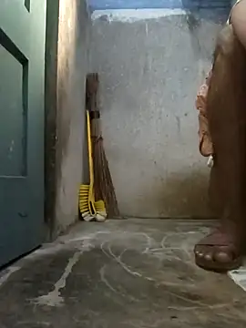 Snapshot of Mr_xxx007@xh chatting on November 9, 2025, 3:21 am Mr xxx007xh online show from November 9, 2025, 3:21 am