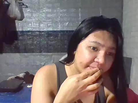 LadyboyMonsterCock online show from December 5, 2025, 4:38 pm