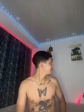 Alejandro BigCock22 online show from September 15, 2025, 2:34 am