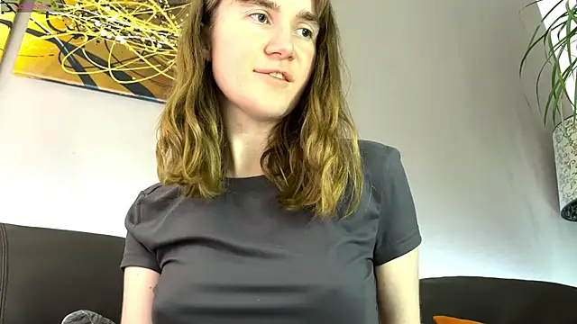 Snapshot of velina__ chatting on November 8, 2025, 6:55 pm velina online show from November 8, 2025, 6:55 pm