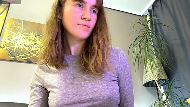 Snapshot of velina__ chatting on November 26, 2025, 11:49 pm velina online show from November 26, 2025, 11:49 pm