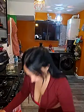 Snapshot of Filthymaddymilfy25 chatting on March 22, 2026, 1:01 pm Filthymaddymilfy25 online show from March 22, 2026, 1:01 pm