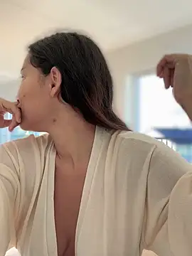 Snapshot of Risky_Workouts chatting on October 16, 2025, 8:22 am Risky Workouts online show from October 16, 2025, 8:22 am