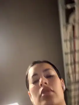 Snapshot of Risky_Workouts chatting on December 14, 2025, 6:57 pm Risky Workouts online show from December 14, 2025, 6:57 pm