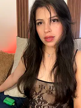 Snapshot of Mya_lorenz chatting on November 30, 2025, 7:42 am Mya lorenz online show from November 30, 2025, 7:42 am