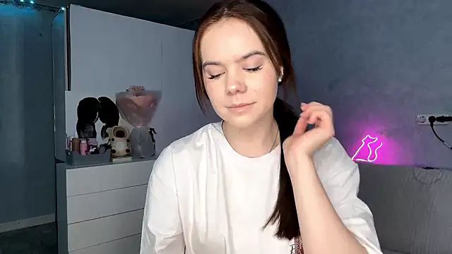 Lia rise online show from March 1, 2026, 1:11 pm