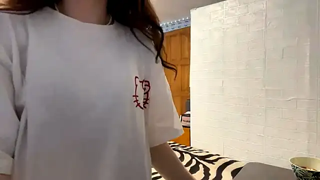 Snapshot of Lia_rise chatting on November 24, 2025, 3:12 pm Lia rise online show from November 24, 2025, 3:12 pm