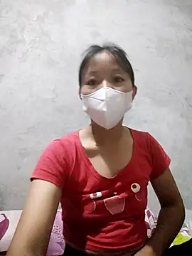 Lilyy-y online show from October 18, 2025, 9:50 pm