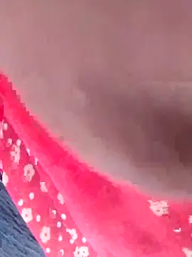 Snapshot of Suhani_hot12 chatting on December 16, 2025, 9:57 am Suhani hot12 online show from December 16, 2025, 9:57 am