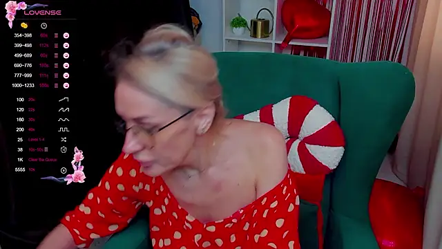 PamellaMurphy online show from February 20, 2026, 7:43 am