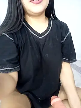 cazumyy online show from November 11, 2025, 4:35 pm