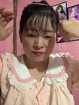 Snapshot of Star-sweet chatting on November 23, 2025, 2:54 am Star-sweet online show from November 23, 2025, 2:54 am