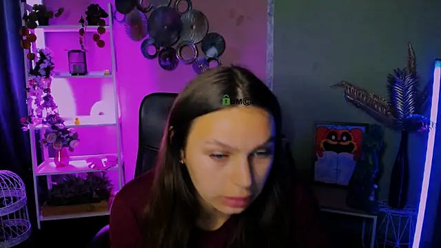 niri vex online show from October 10, 2025, 10:49 am