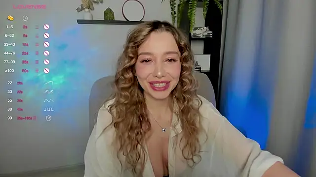 Snapshot of Rad-Ha chatting on February 15, 2026, 8:19 pm Rad-Ha online show from February 15, 2026, 8:19 pm