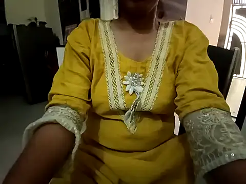 Pool Girls online show from March 13, 2026, 10:20 am