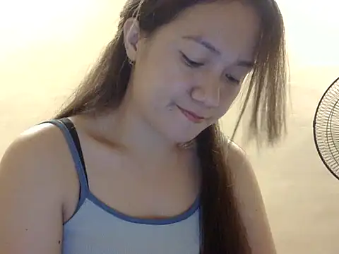 Snapshot of Lovelyclaya chatting on October 10, 2025, 1:56 pm Lovelyclaya online show from October 10, 2025, 1:56 pm