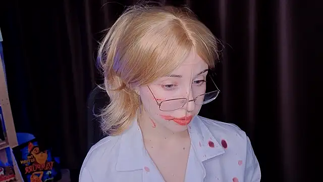 Snapshot of YukiMisa chatting on October 22, 2025, 5:01 pm YukiMisa online show from October 22, 2025, 5:01 pm