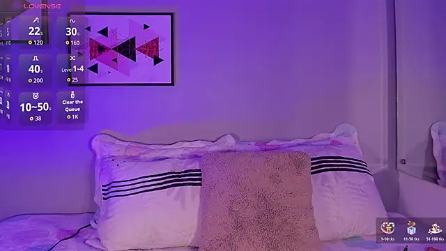 Brianna w10 online show from November 5, 2025, 12:19 pm