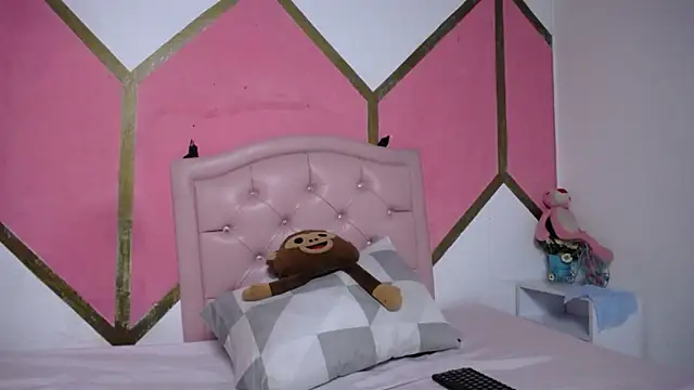 Snapshot of Mia_Wilsom chatting on December 3, 2025, 11:53 am Mia Wilsom online show from December 3, 2025, 11:53 am