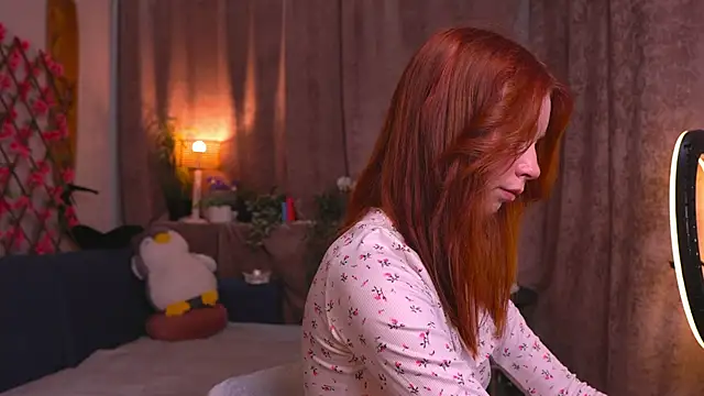 MaryPratt online show from November 7, 2025, 8:02 pm