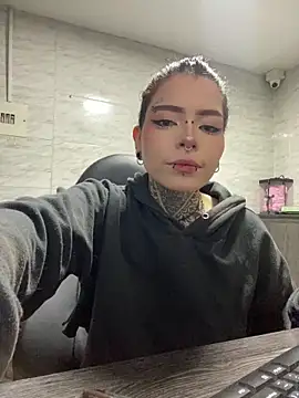 Sammy f uck online show from February 3, 2026, 4:34 pm