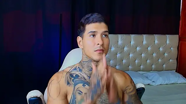 jiro kenji1 online show from January 14, 2026, 2:42 pm