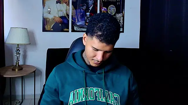 jiro kenji1 online show from March 19, 2026, 2:17 pm