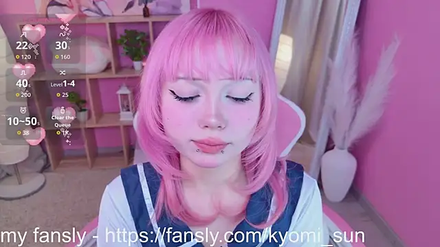 Kyomi Sun online show from April 25, 2026, 10:51 pm
