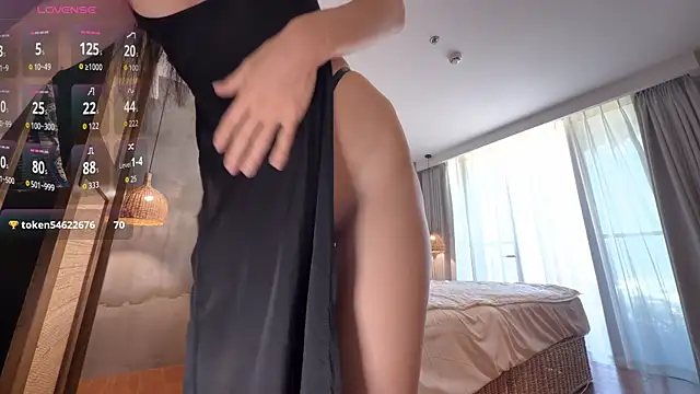 Snapshot of liuli_flower chatting on May 22, 2026, 11:36 pm liuli flower online show from May 22, 2026, 11:36 pm