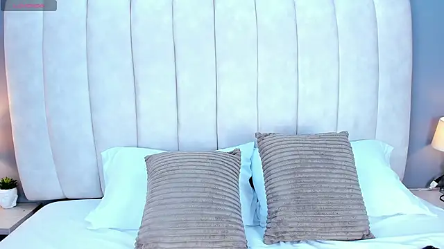 Snapshot of ScarletStarr chatting on November 22, 2025, 4:11 am ScarletStarr online show from November 22, 2025, 4:11 am