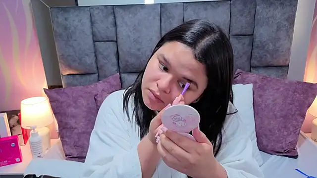 Snapshot of SamanthaPaImer chatting on November 15, 2025, 8:02 pm SamanthaPaImer online show from November 15, 2025, 8:02 pm