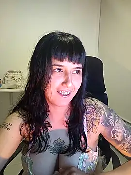 Snapshot of Jinx__x chatting on December 5, 2025, 4:33 am Jinx x online show from December 5, 2025, 4:33 am