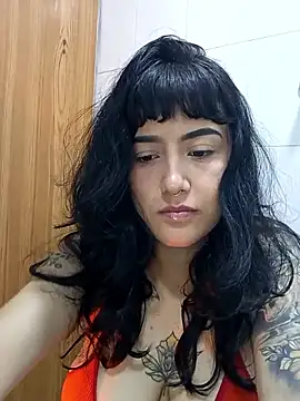 Snapshot of Jinx__x chatting on November 14, 2025, 4:27 am Jinx x online show from November 14, 2025, 4:27 am