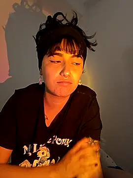 Snapshot of Jinx__x chatting on November 30, 2025, 4:24 am Jinx x online show from November 30, 2025, 4:24 am