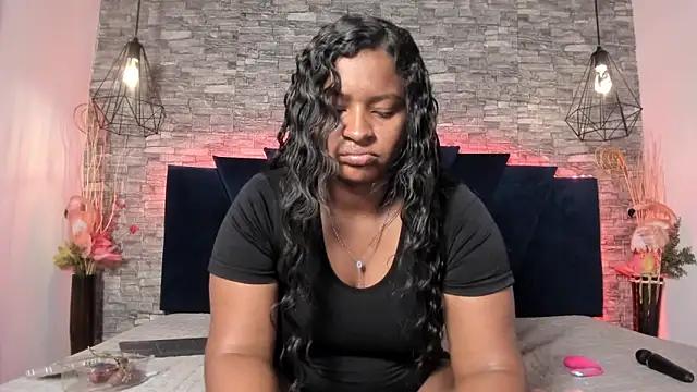 Snapshot of Emily_Brown18 chatting on May 2, 2026, 4:18 am Emily Brown18 online show from May 2, 2026, 4:18 am